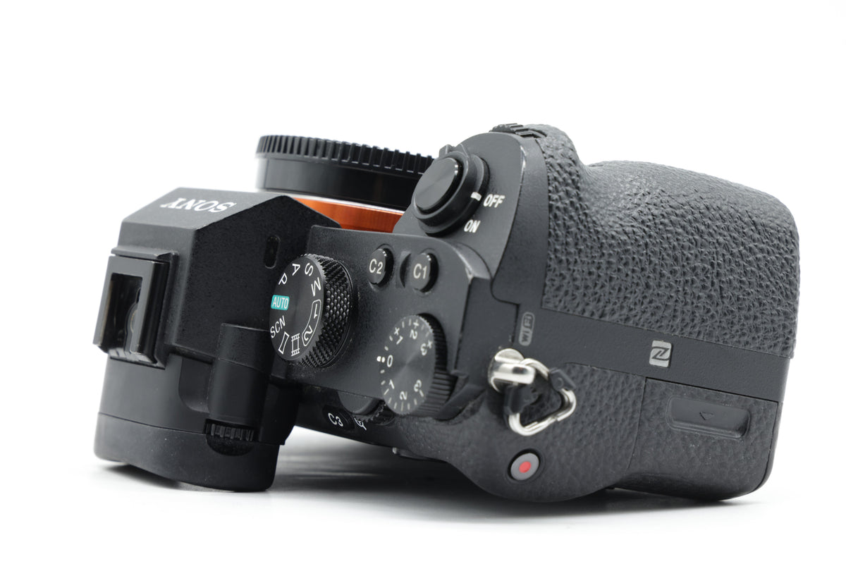 Sony Alpha 7 II Camera Body Only - Excellent - SC: 40249
