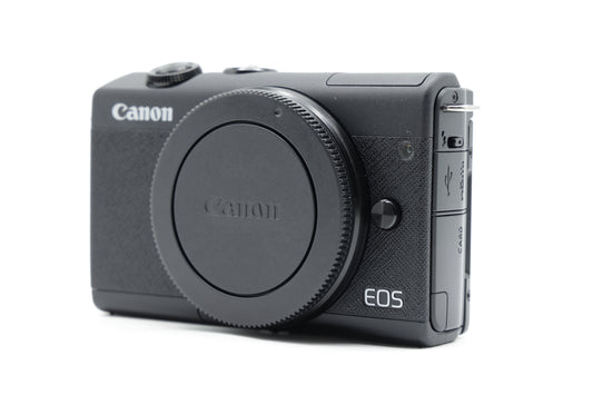 Canon EOS M200 Camera Body Only - Near Mint - SC: 3000